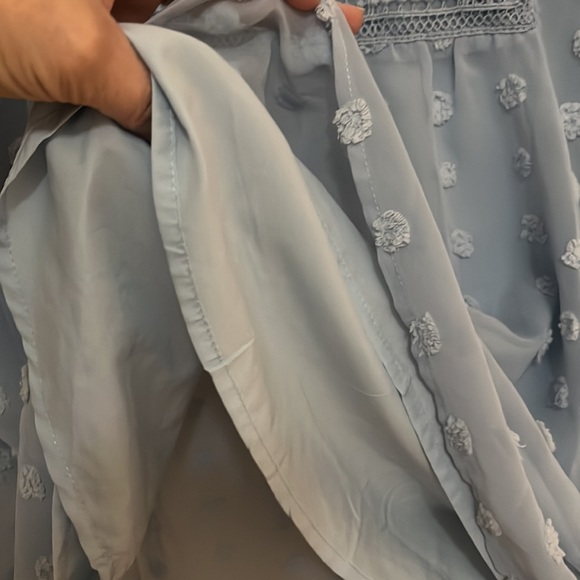 Pretty top - Picture 3 of 5